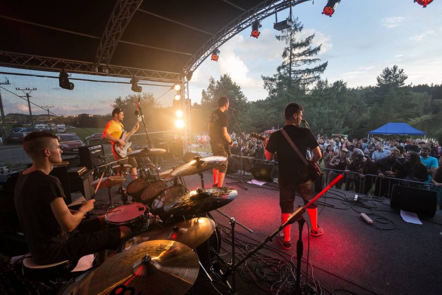 Váza Fest